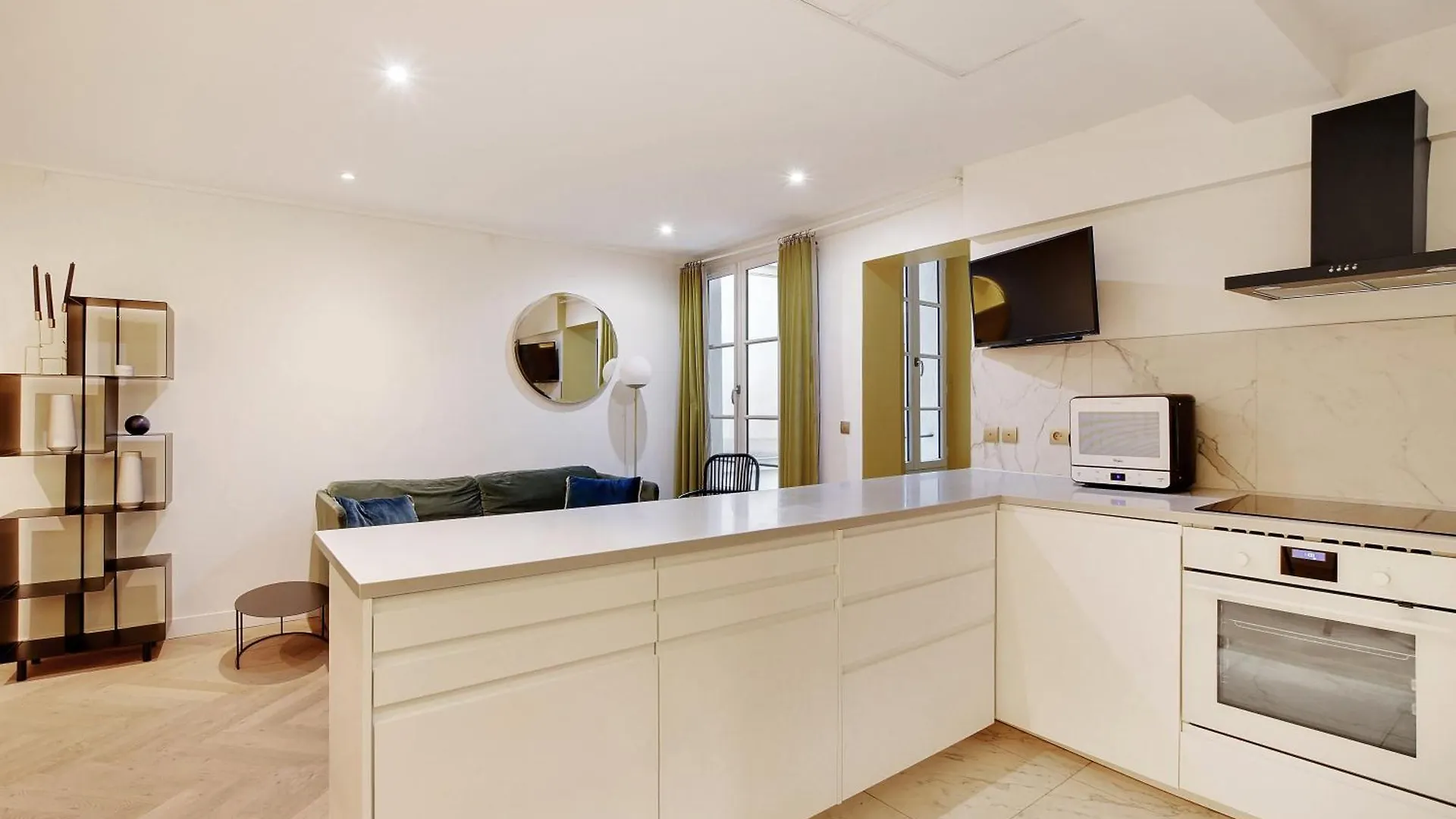 Pick A Flat'S Apartment In Triangle D'Or - Rue Penthievre Paris Fransa